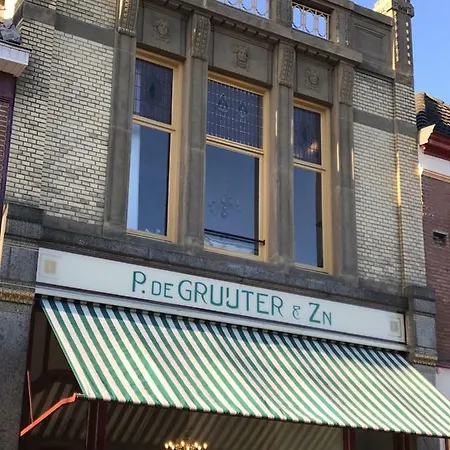 City De Gruyter Apartment *