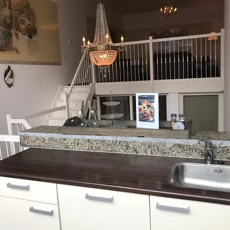 City De Gruyter Apartment